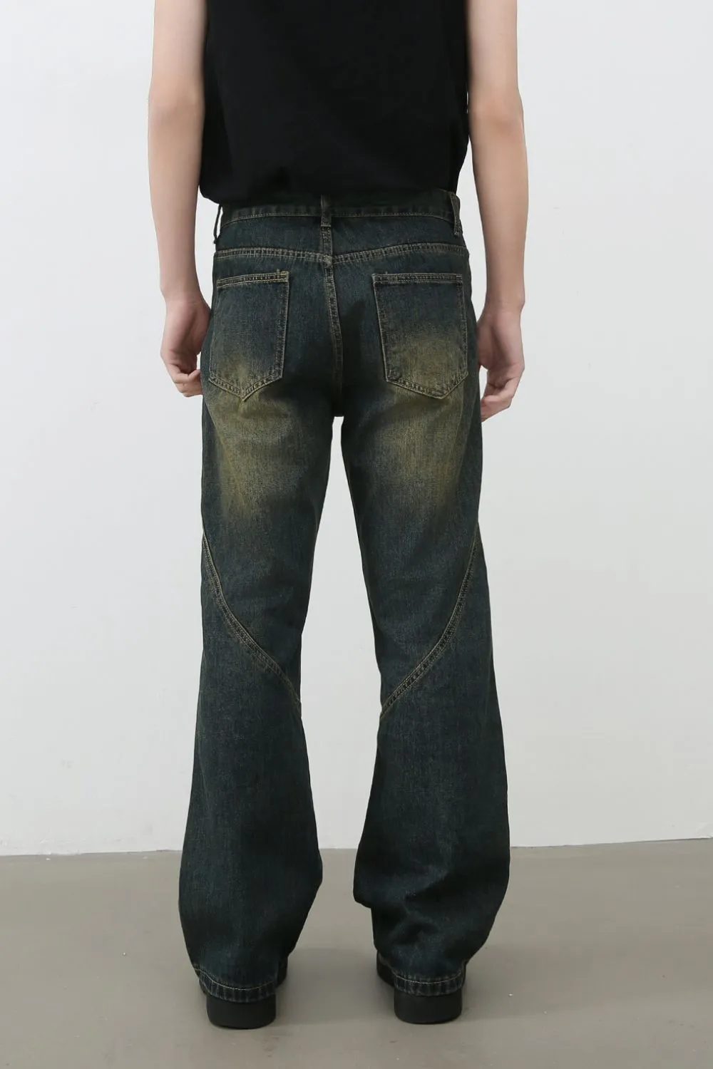 Men's Mid Rise Bootcut Jeans, image 2