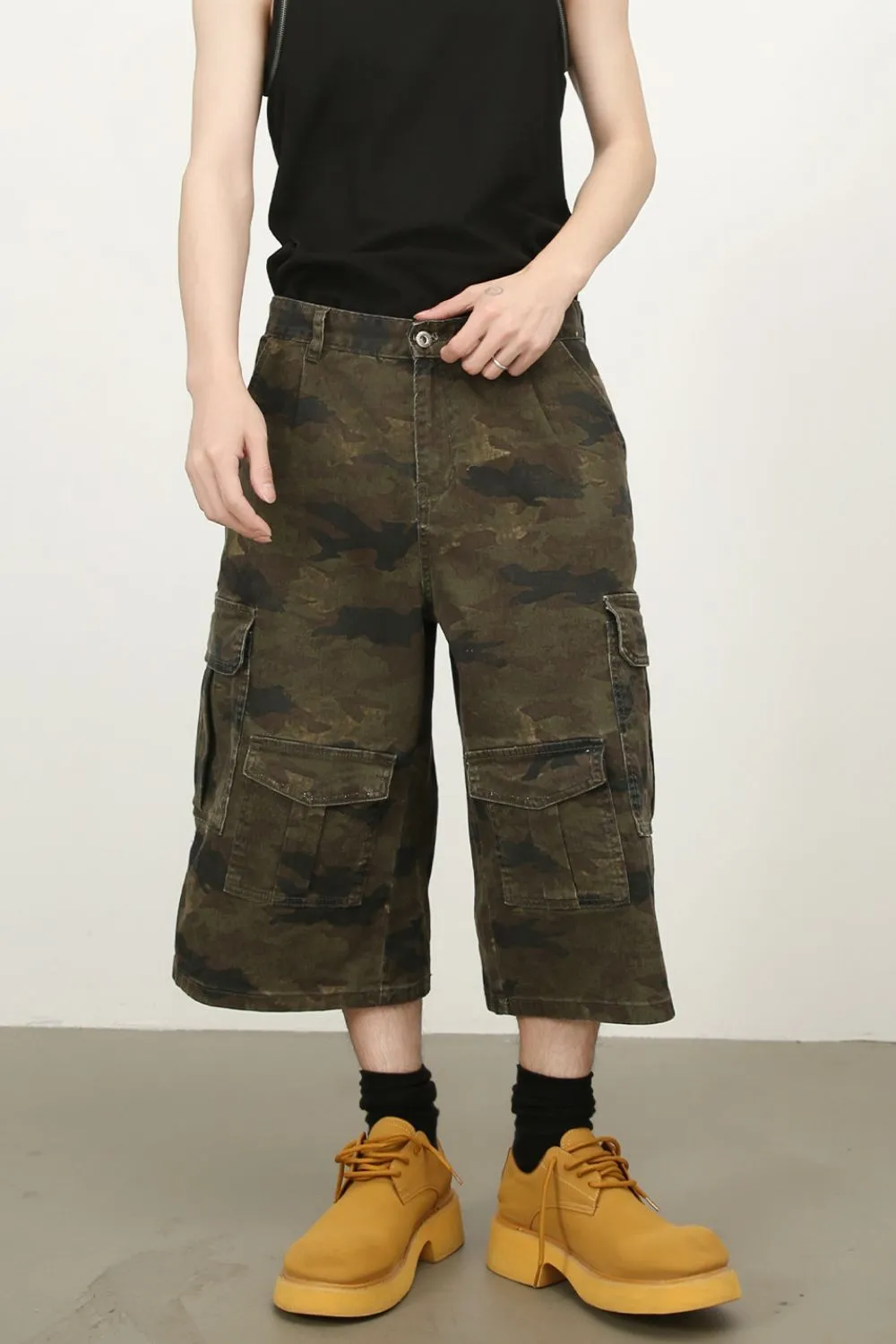Men's Camouflage Wide Leg Cargo Jeans, image 4