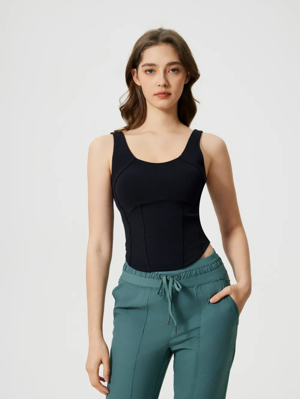 Round Neck Wide Strap Active Tank with Detachable Chest Pads
