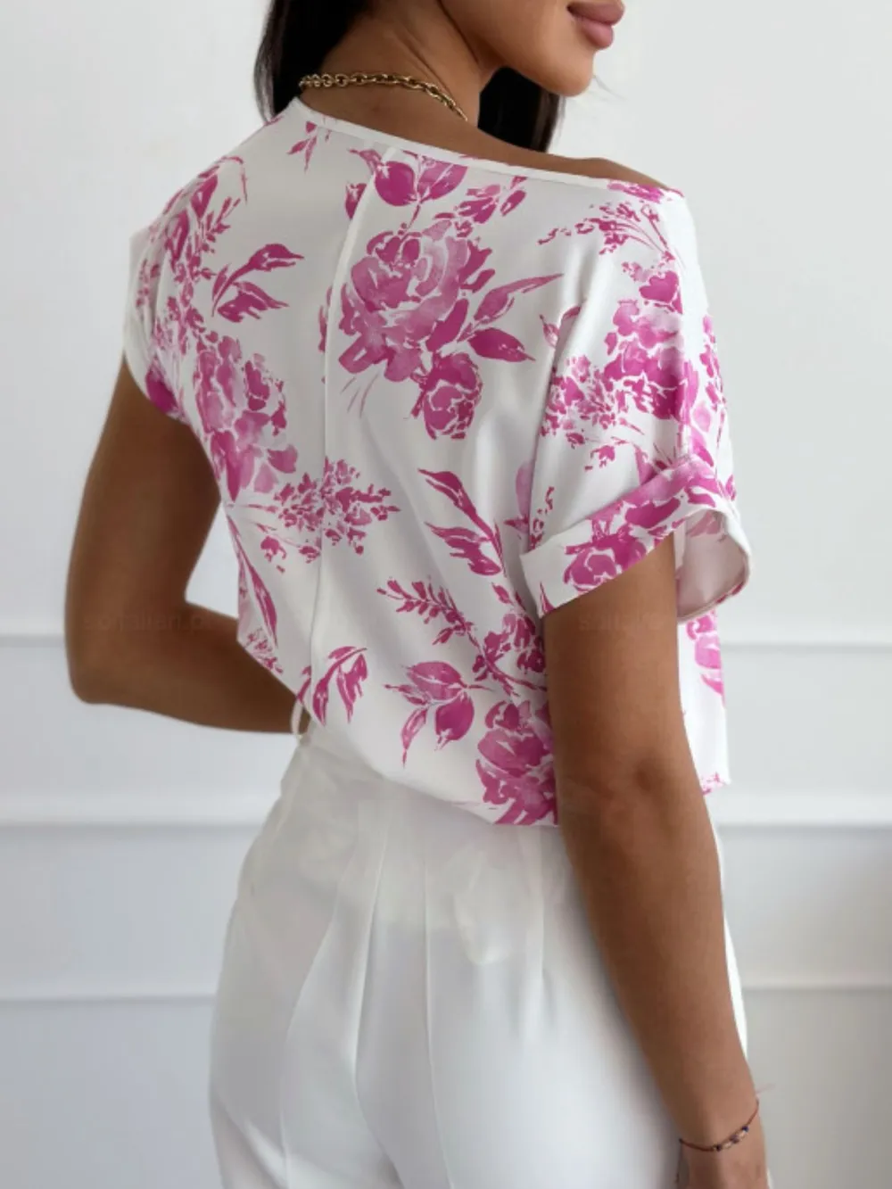 Classic Rolled Sleeve T-Shirt, image 15