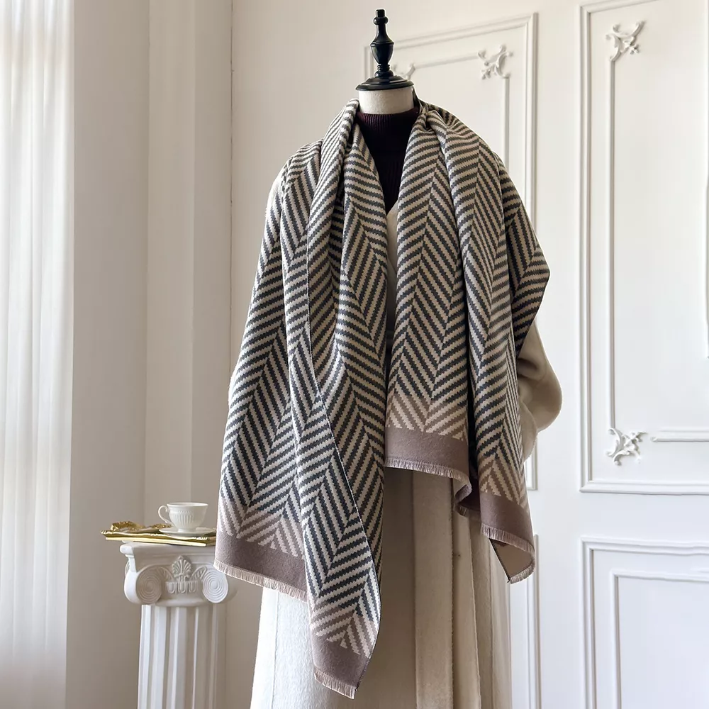 Raw Hem Soft Scarf, image 2