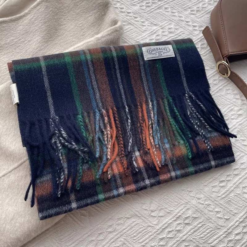 Wool Plaid Tassel Scarf, image 4