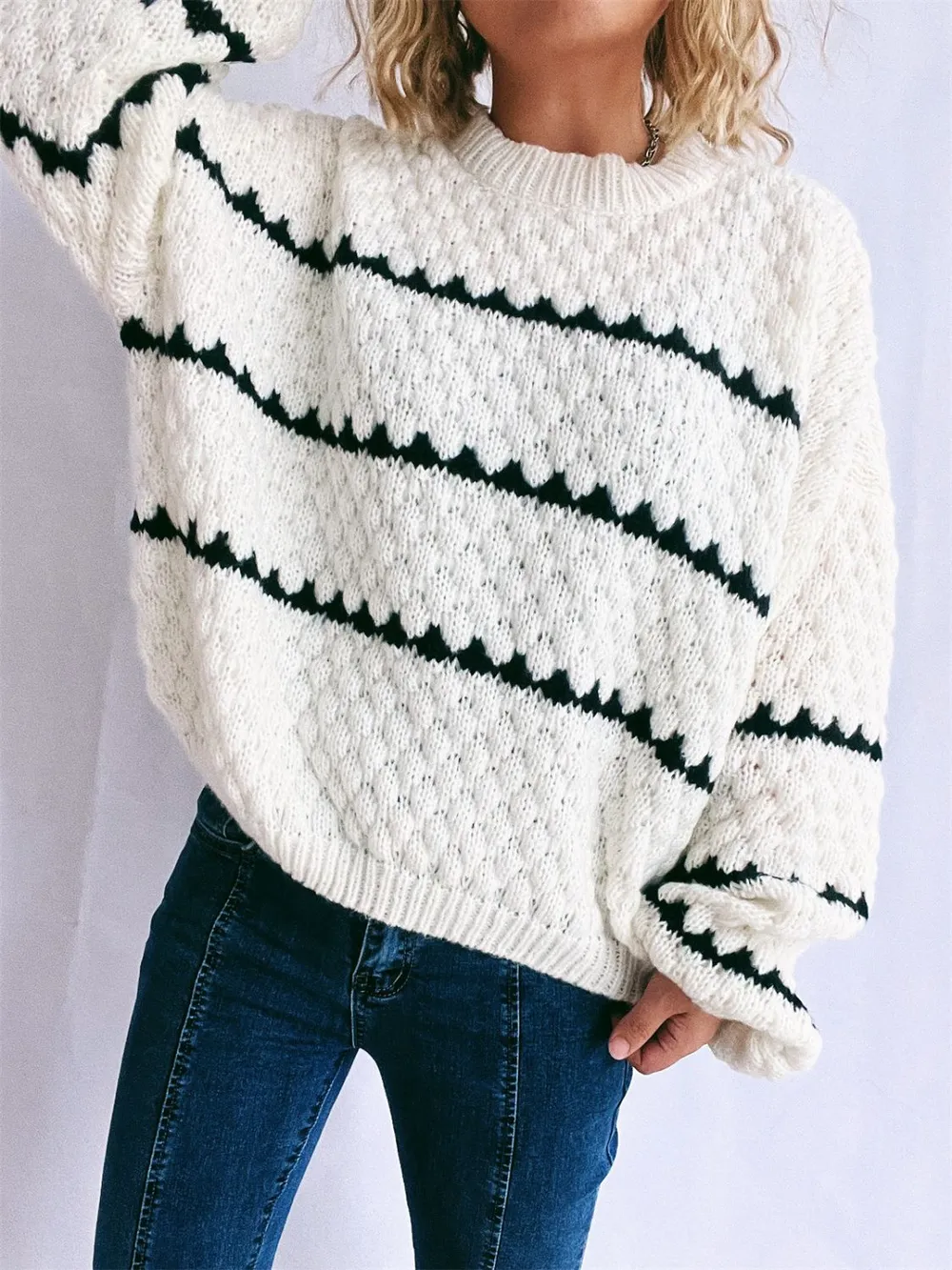Contrast Stripes Round Neck Long Sleeve Sweater, image 5