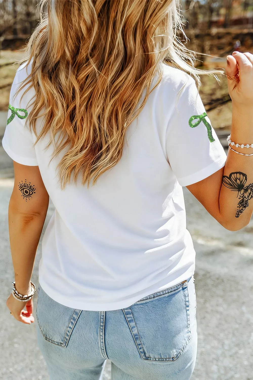 Full Size Sequin Mallard Bow Round Neck Graphic T Shirt Plus Size, image 4