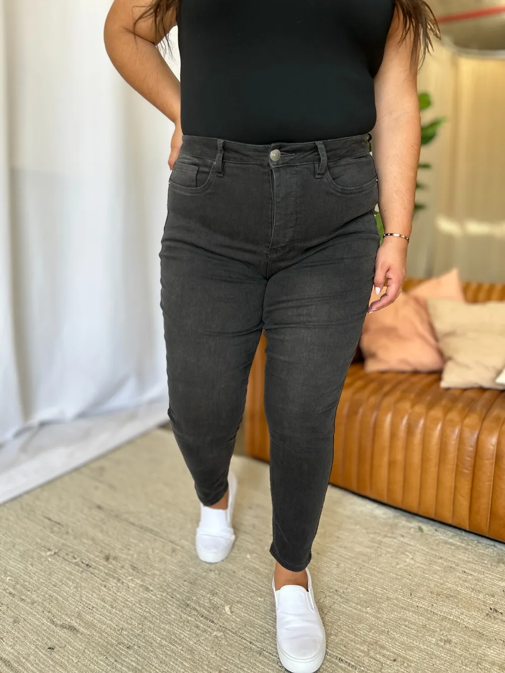 Full Size High Rise Tummy Control Skinny Jeans, image 8