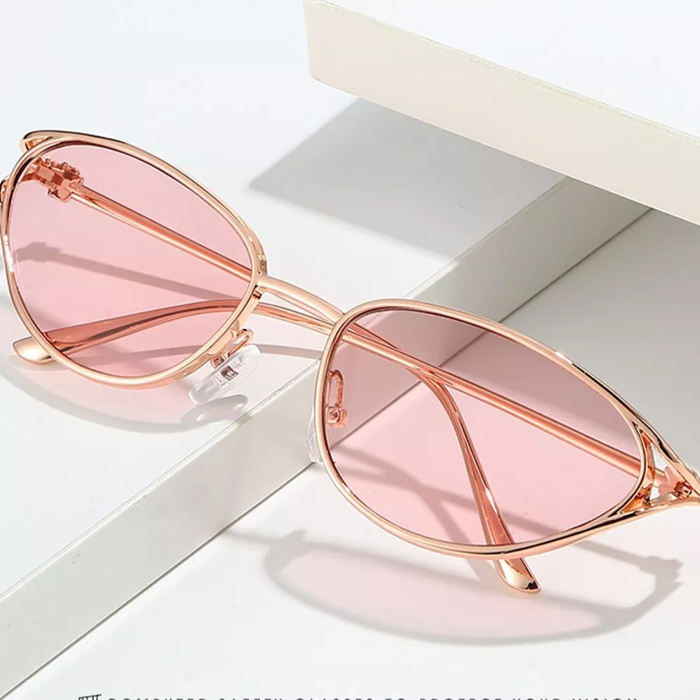 Gold-Rimmed Cat-Eye Sunglasses, image 3