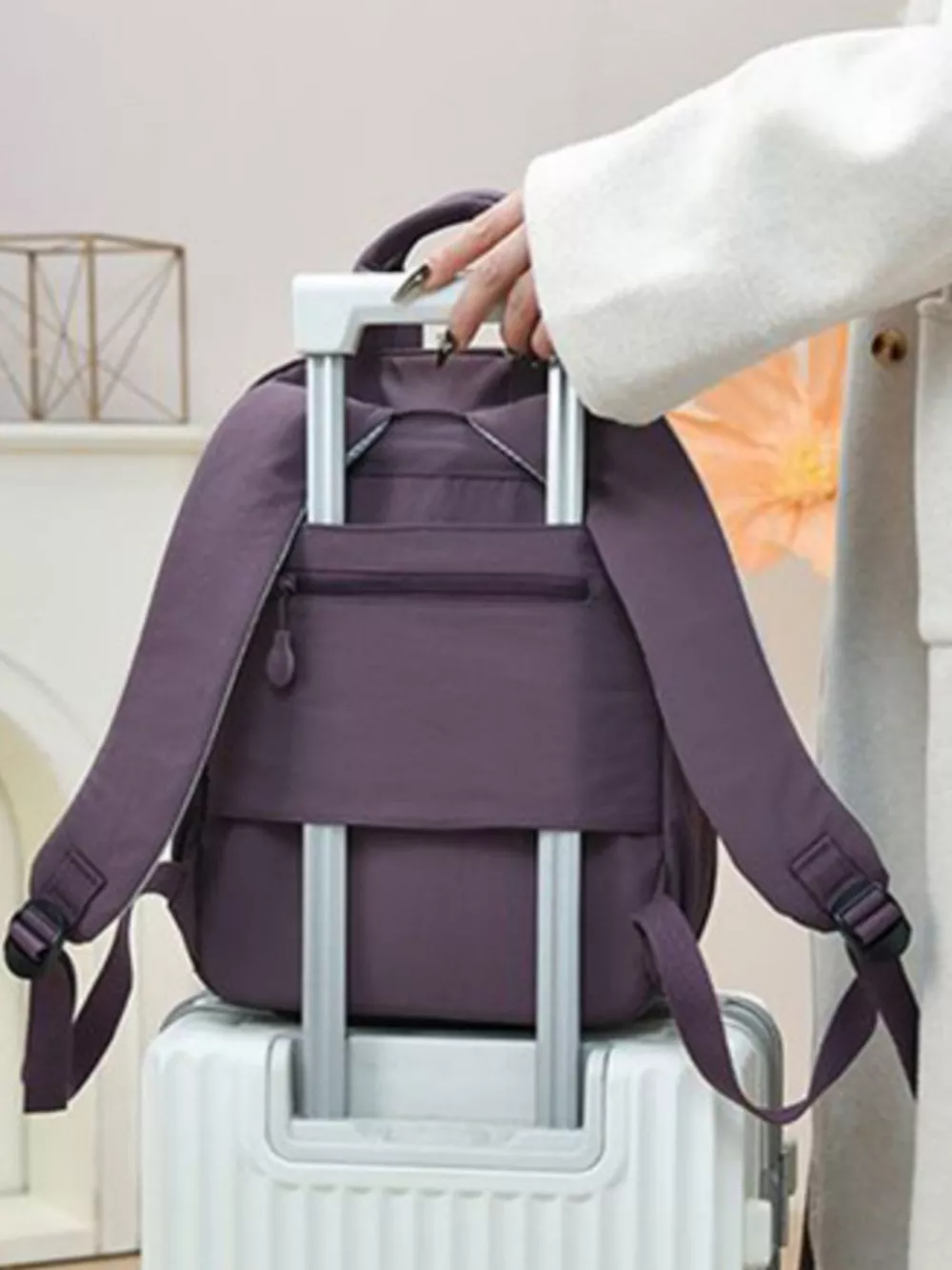Lightweight Casual Backpack Bag, image 6