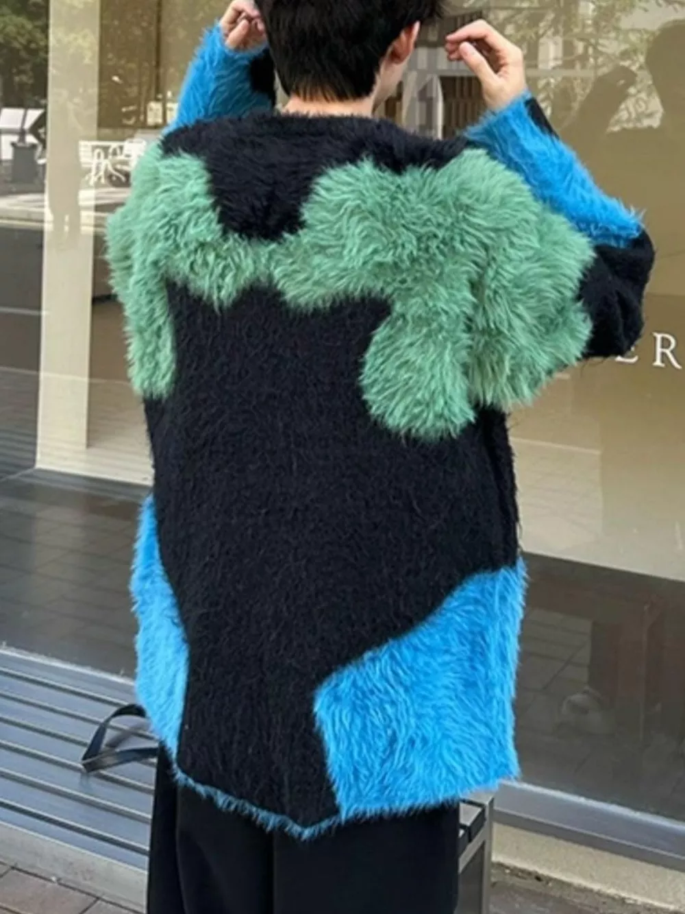 Men's Color Block Fuzzy Knit Sweater, image 3