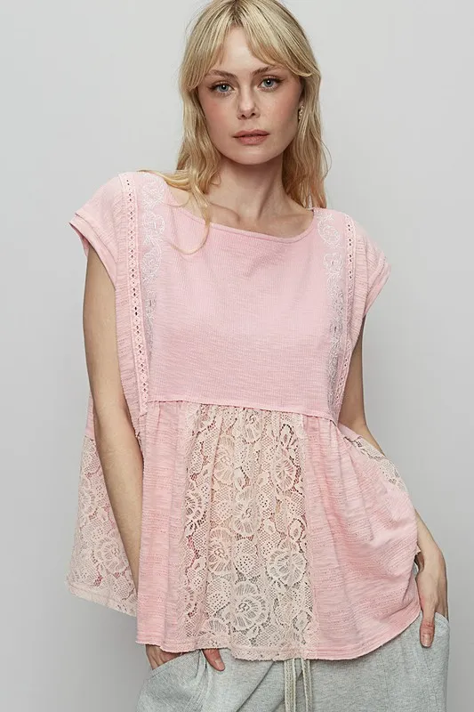 Embroidered Detail Boat Neck Cap Sleeve Lace Blouse