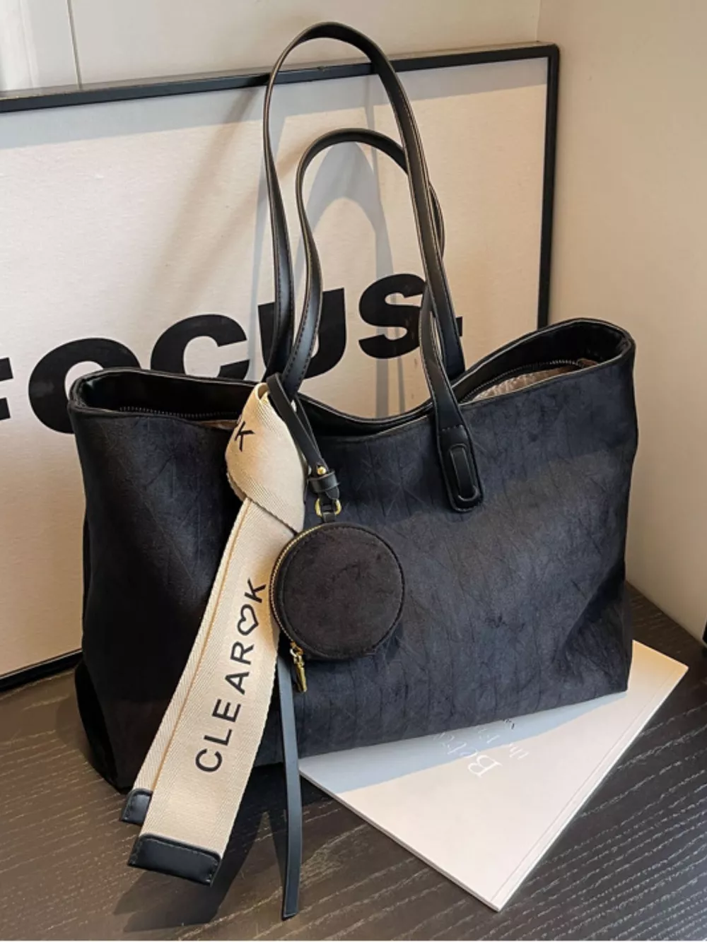 Large Capacity Tote Bag with Coin Purse, image 2