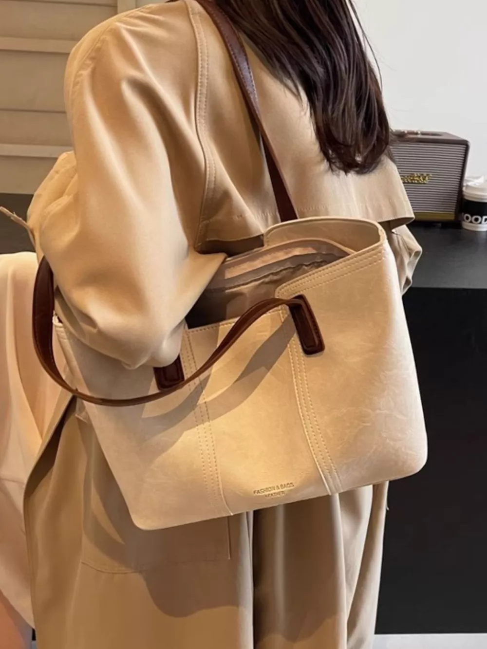 Contrast Strap Tote Bag, image 3