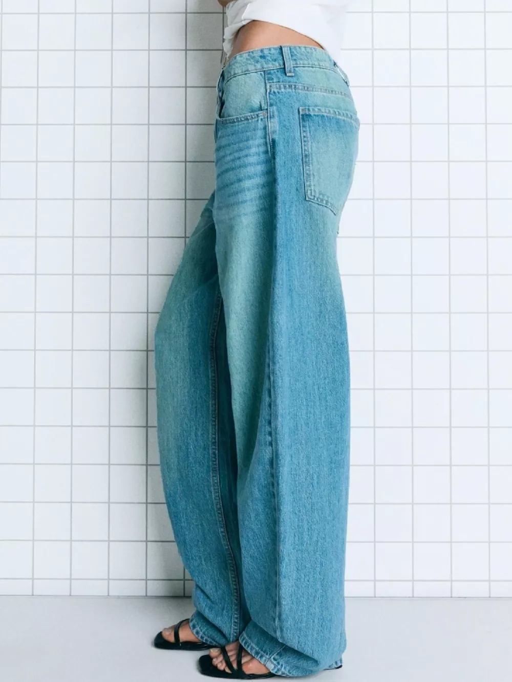 Wide Leg Washed Jeans, image 4
