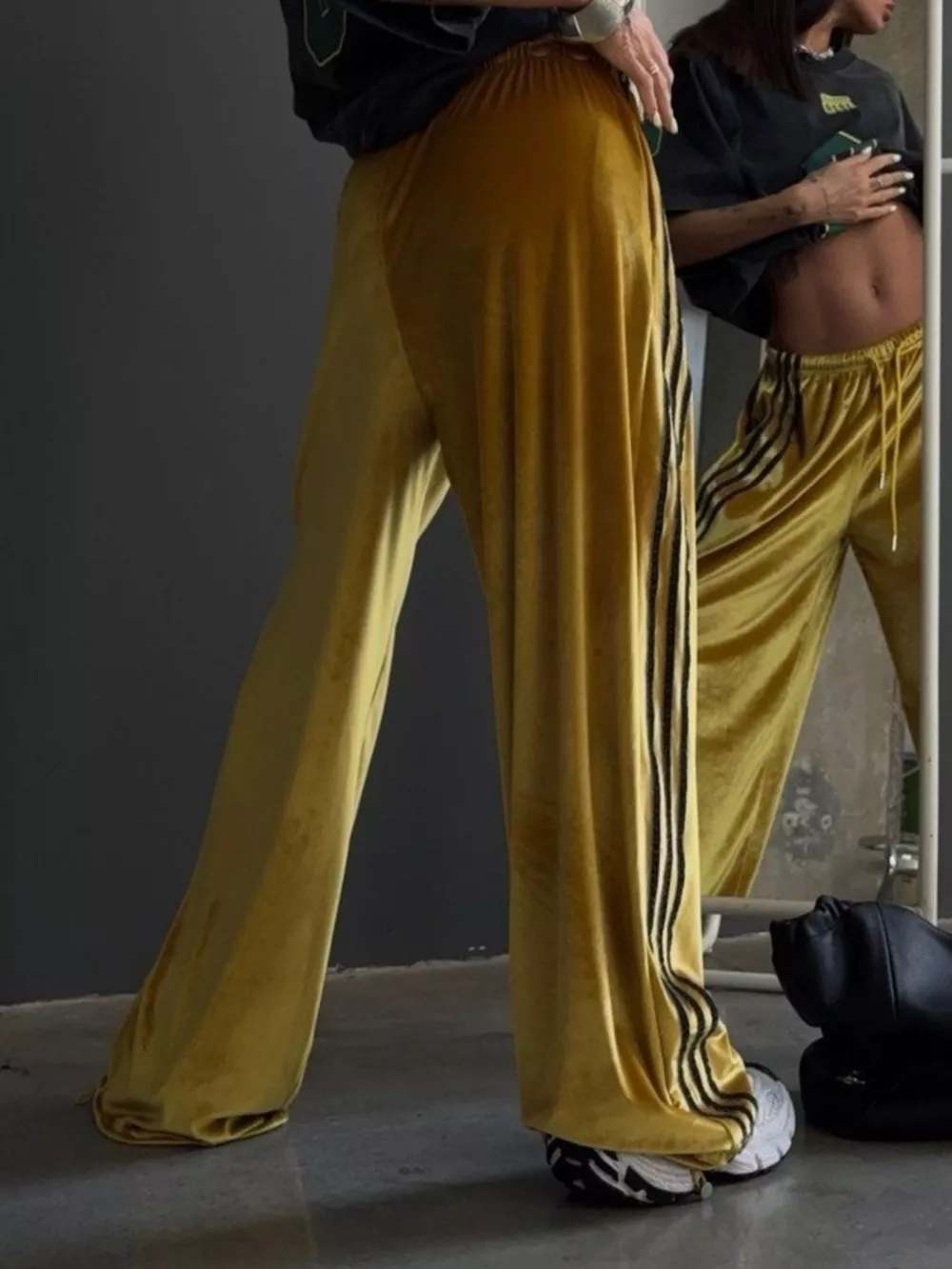 Contrast Side Stripes Wide-Leg Pants, image 19