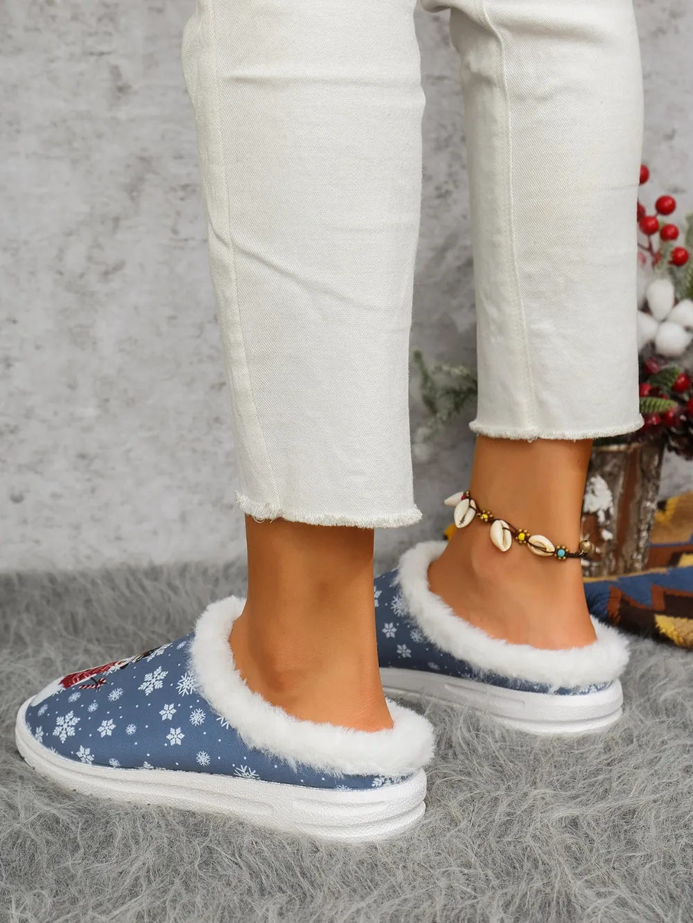 Snowman Print Flat Slippers with Faux Fur, image 5