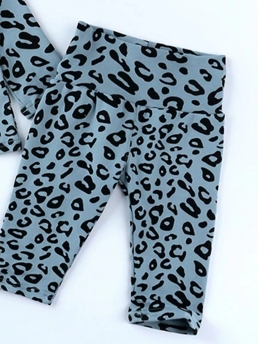 Children's Leopard Print Long Sleeve Top and Pants Set, image 4