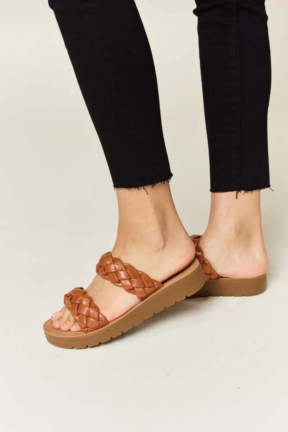 Woven Dual Band Platform Sandals, image 2
