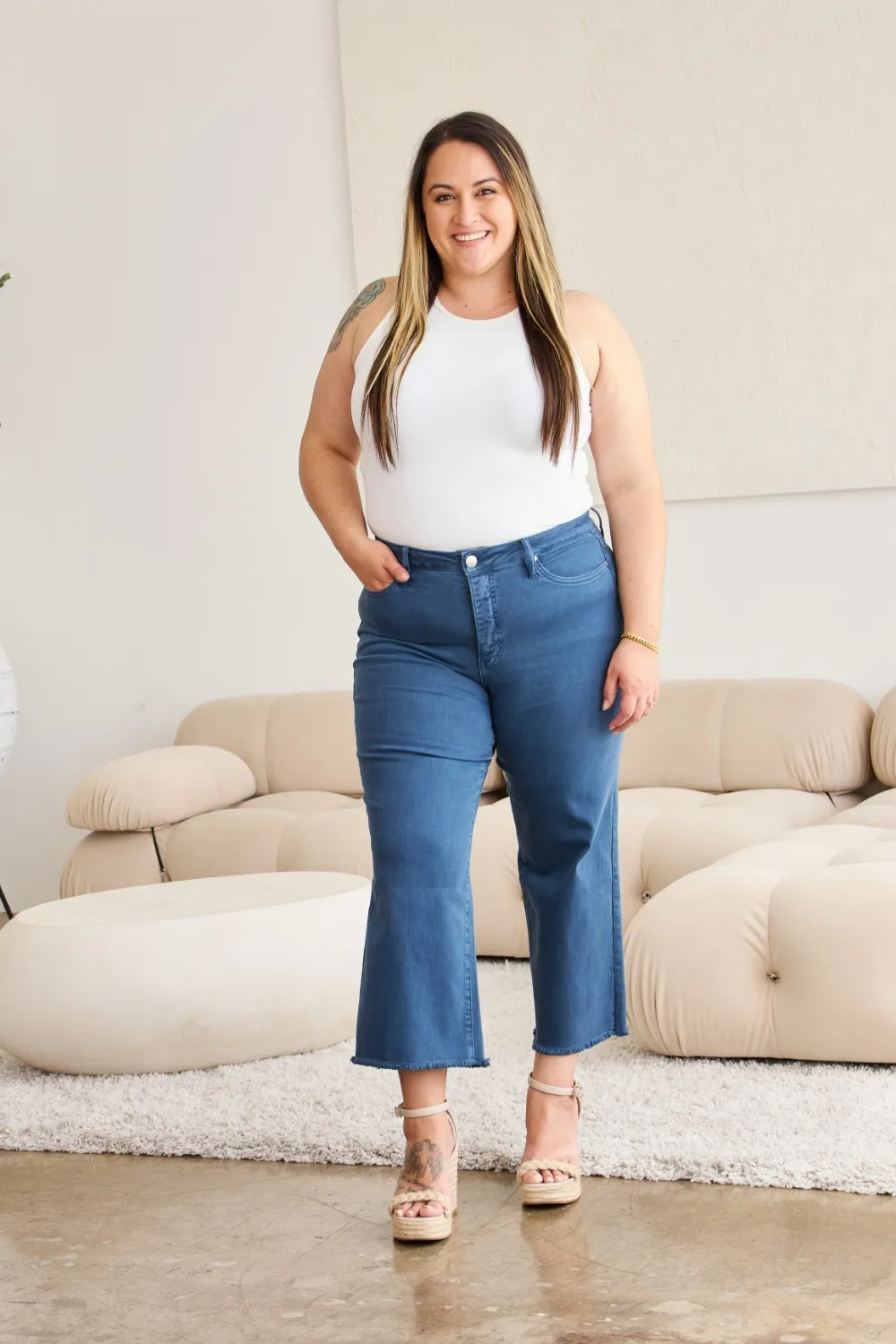 Crop Chloe Full Size Tummy Control High Waist Raw Hem Jeans, image 5