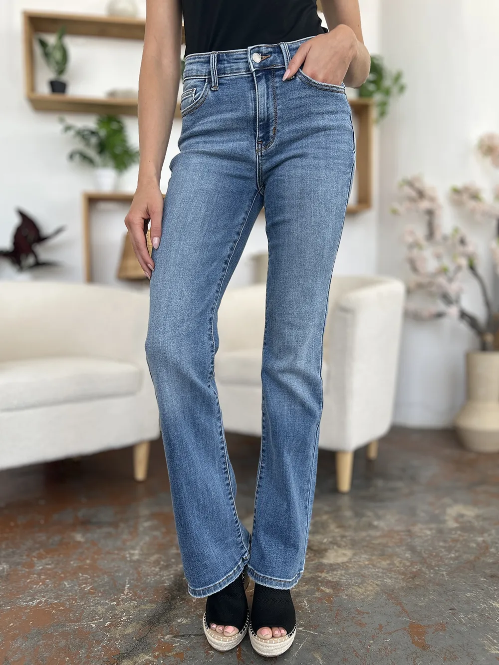 Full Size Mid-Rise Waist Straight Jeans, image 3
