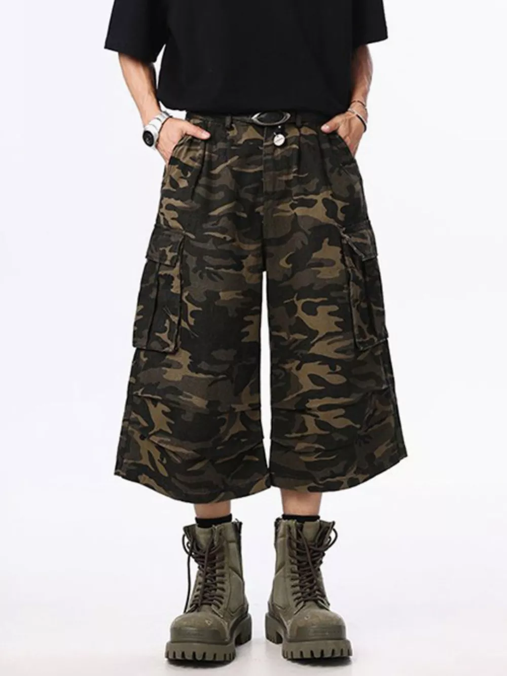 Men's Camo Cargo Shorts, image 2