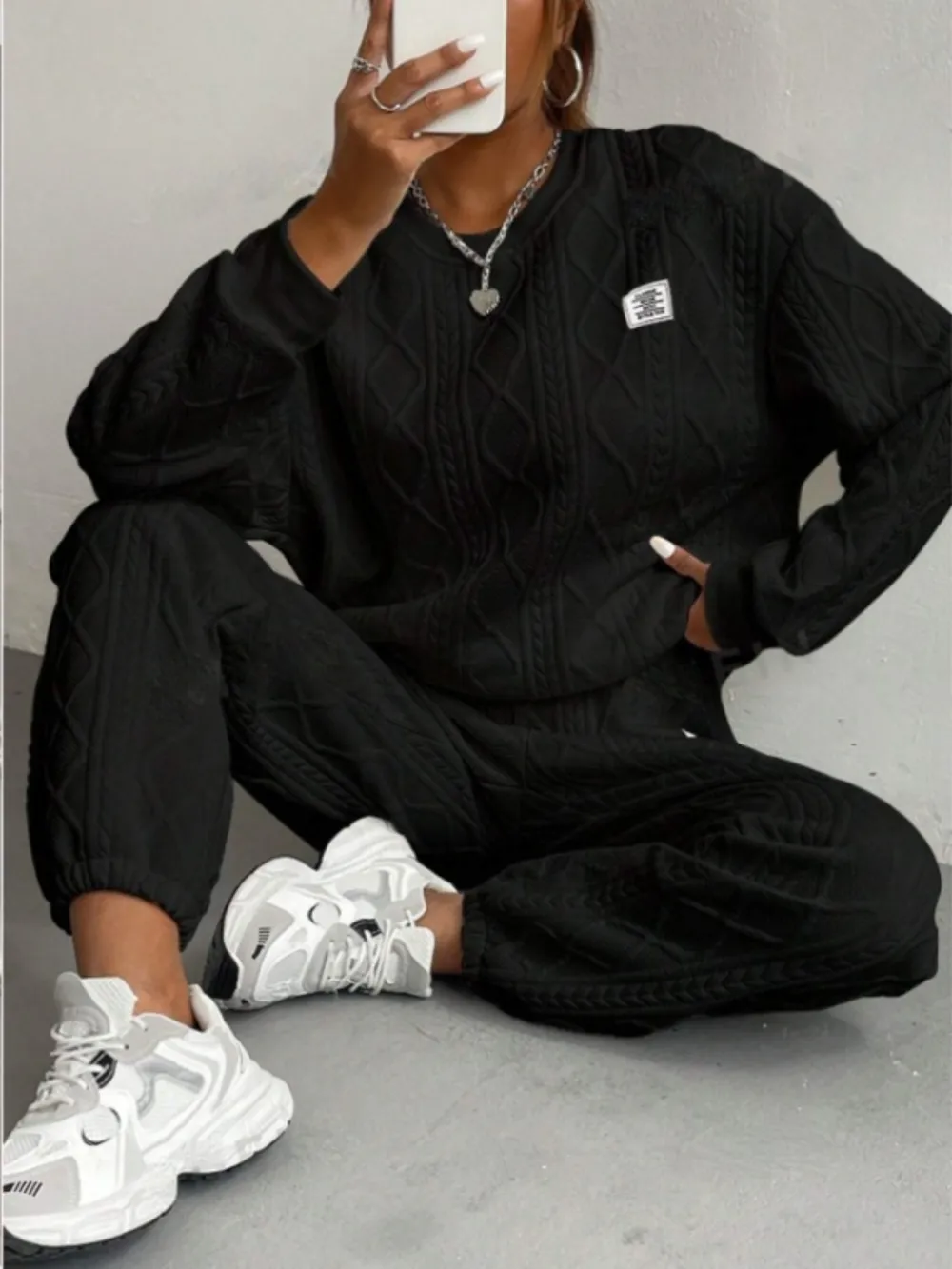 Texture Round Neck Long Sleeve Top and Pants Set, image 3