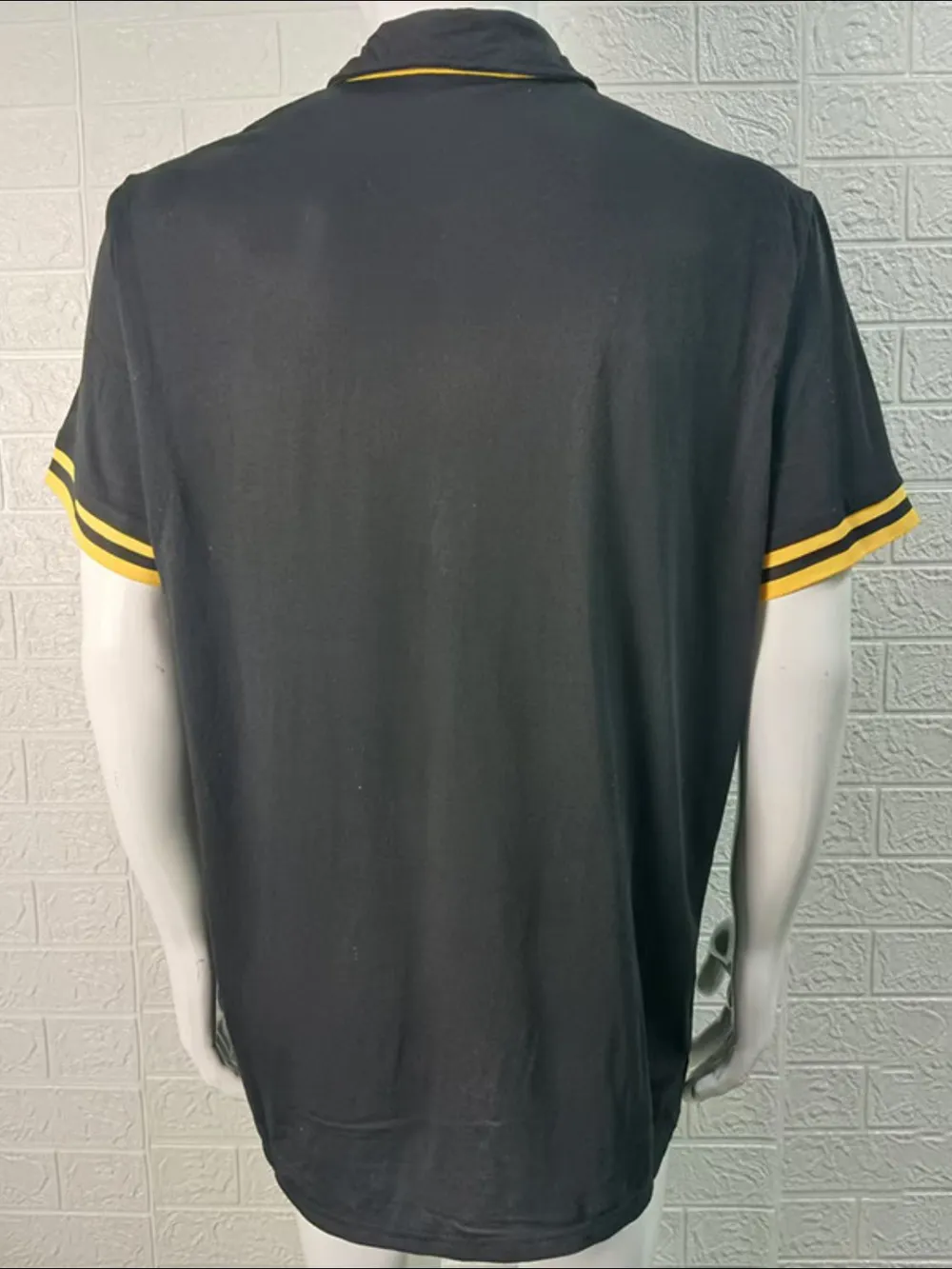 Men's Collared Neck Contrast Short Sleeve Polo, image 3
