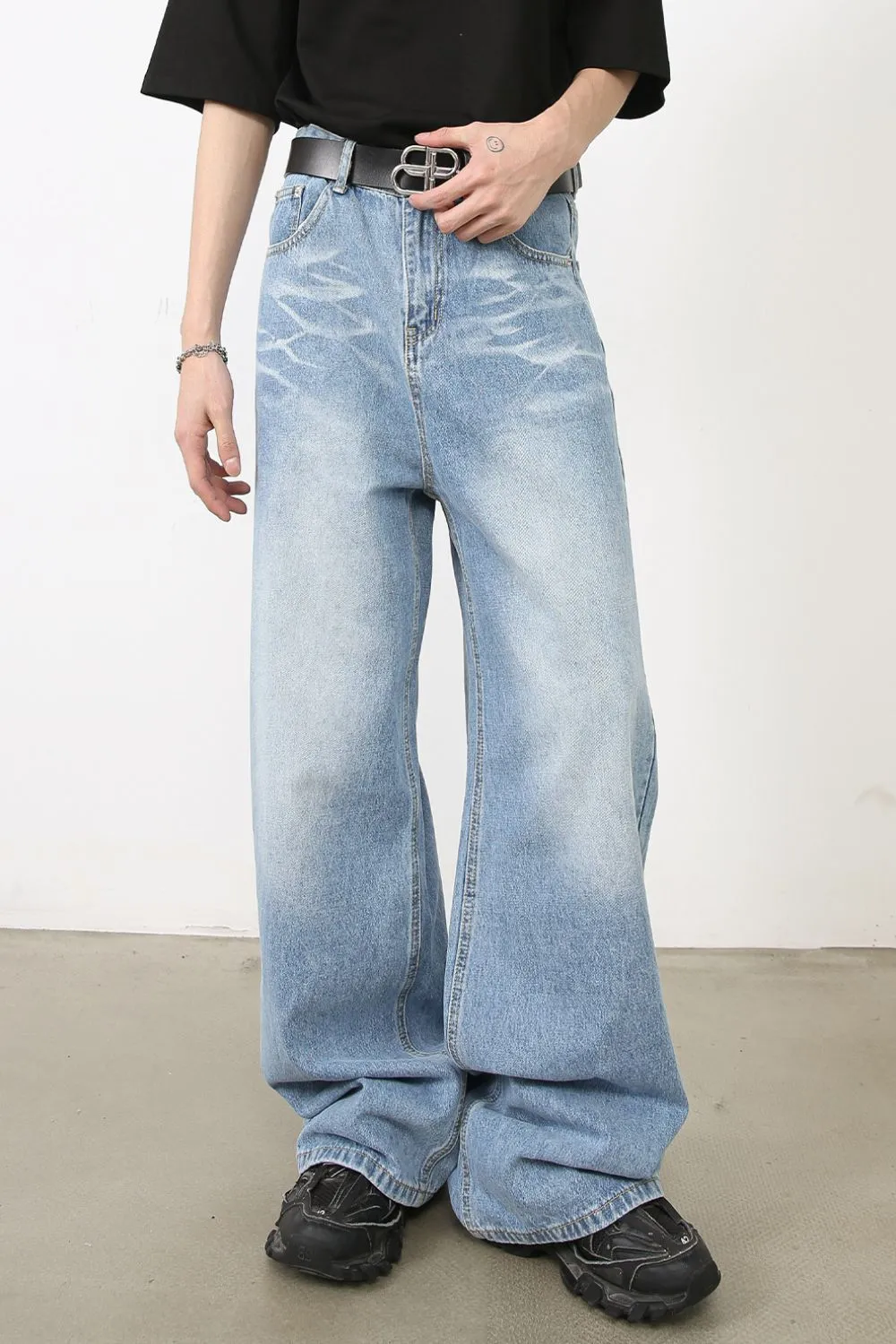 Men's Wide Leg Jeans, image 2