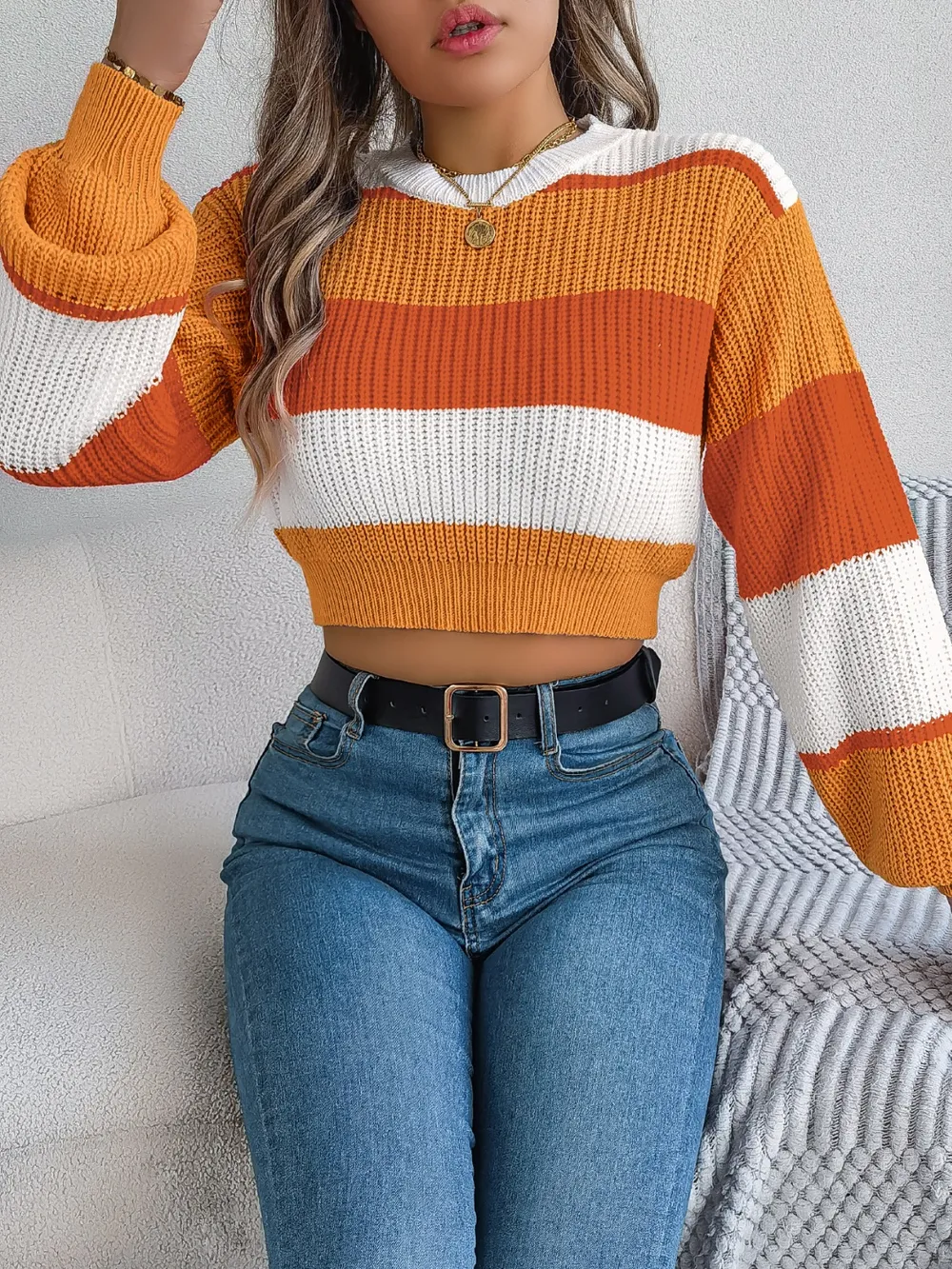 Color Block Round Neck Cropped Sweater, image 3