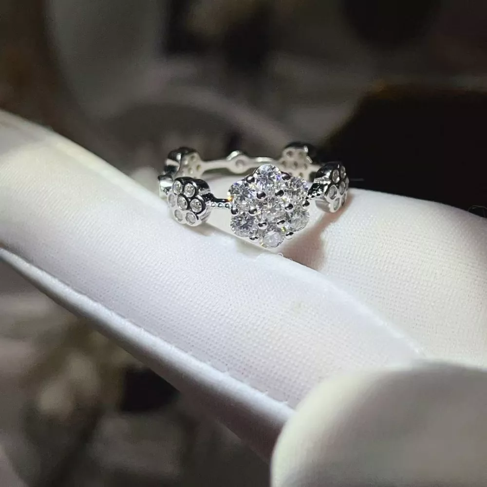 925 Sterling Silver Moissanite Flower Ring, image 2
