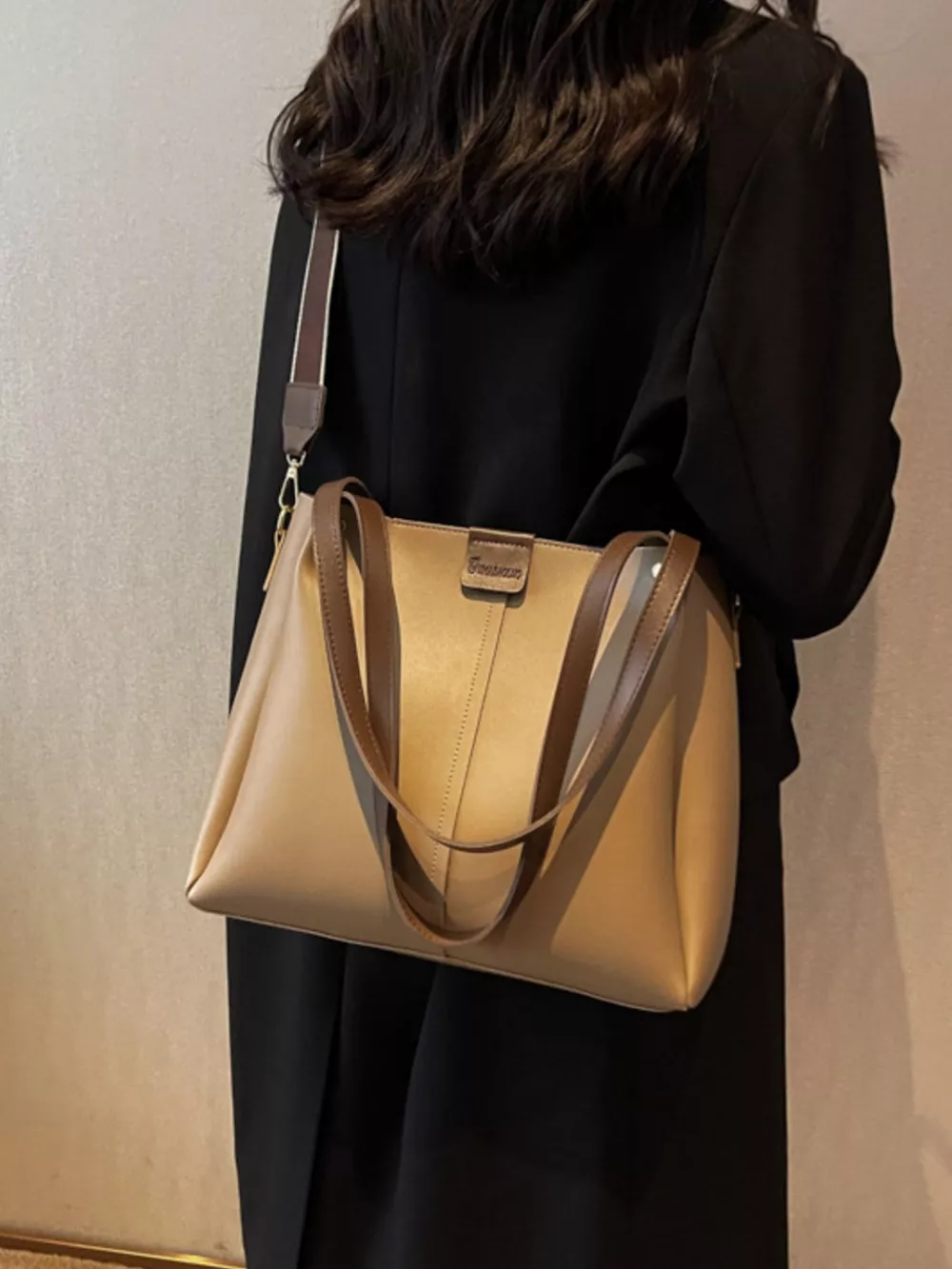 Wide Strap Shoulder Bag, image 2