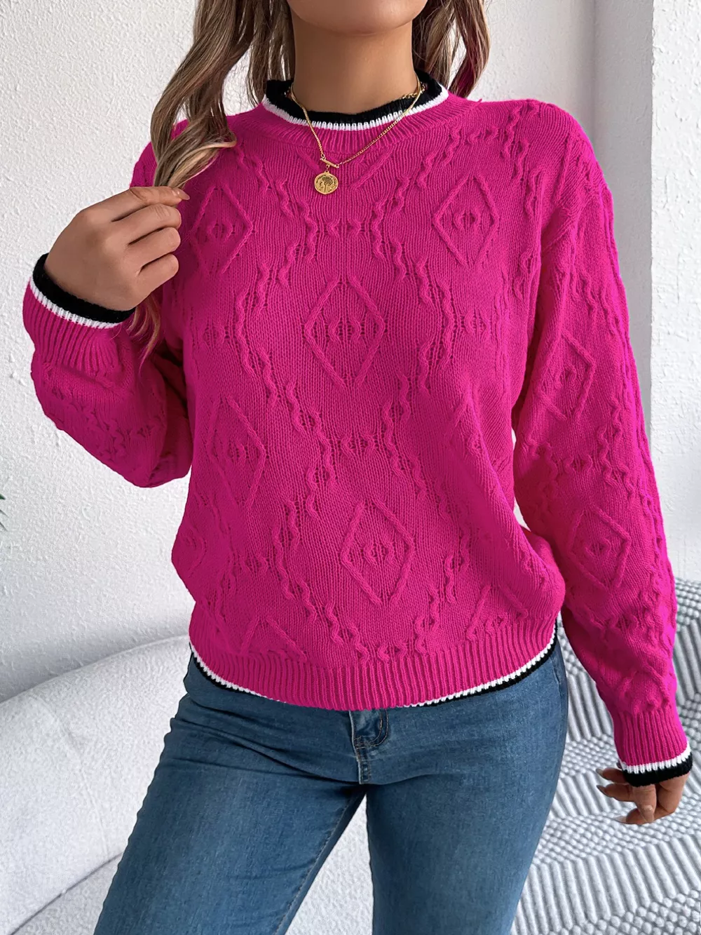 Contrast Trim Round Neck Sweater, image 4