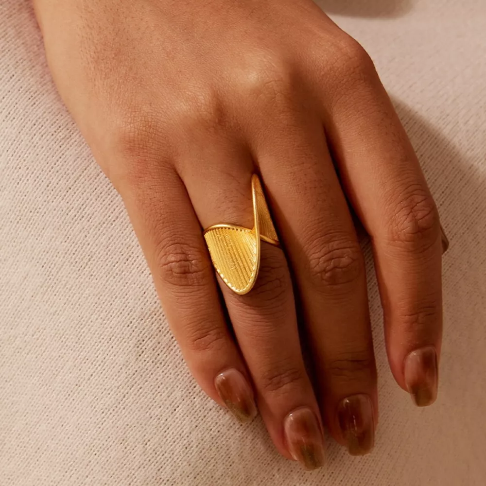 Irregular Twisted Texture Ring, image 2