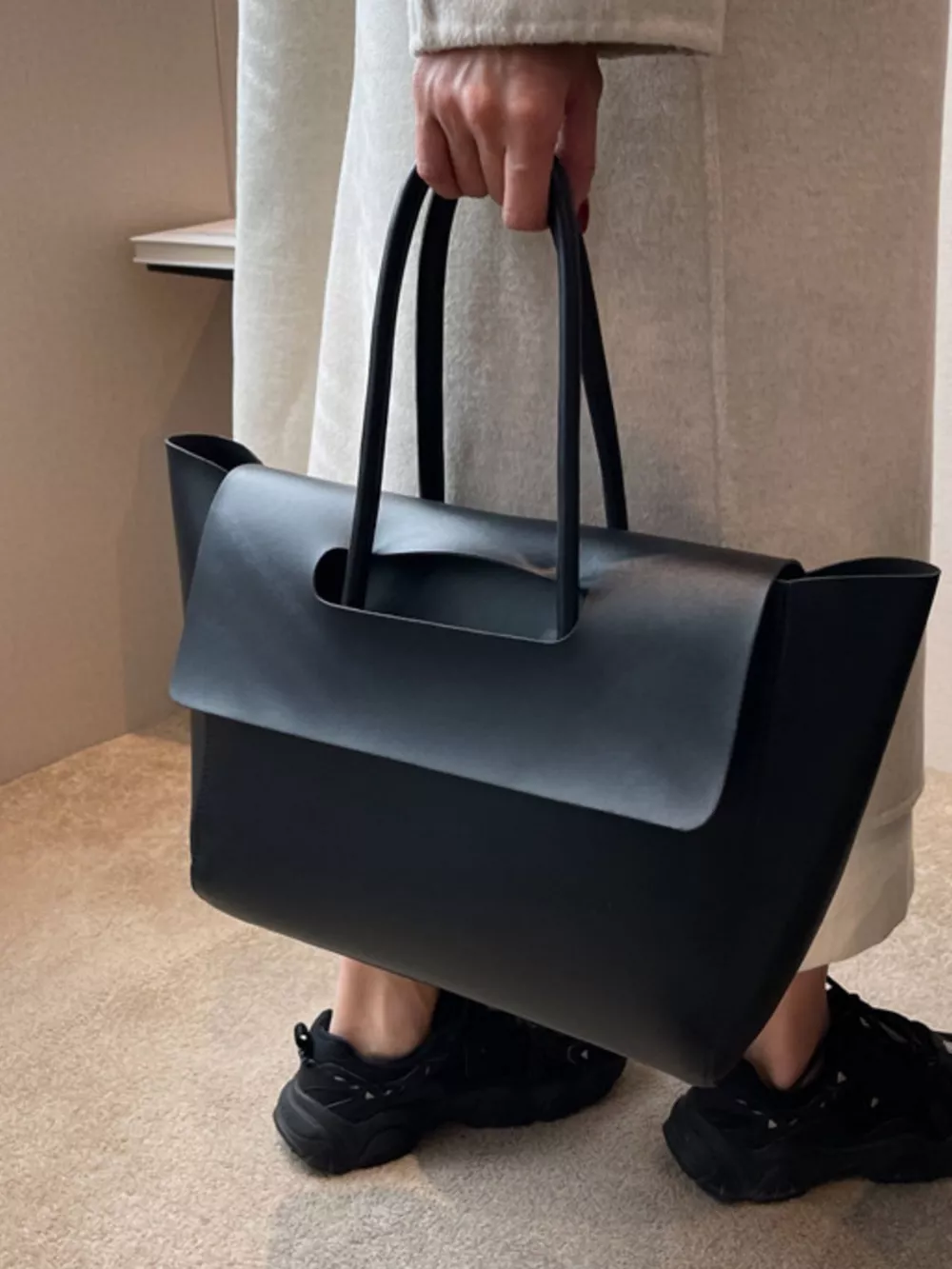 Solid Color Leather Handbag, image 4