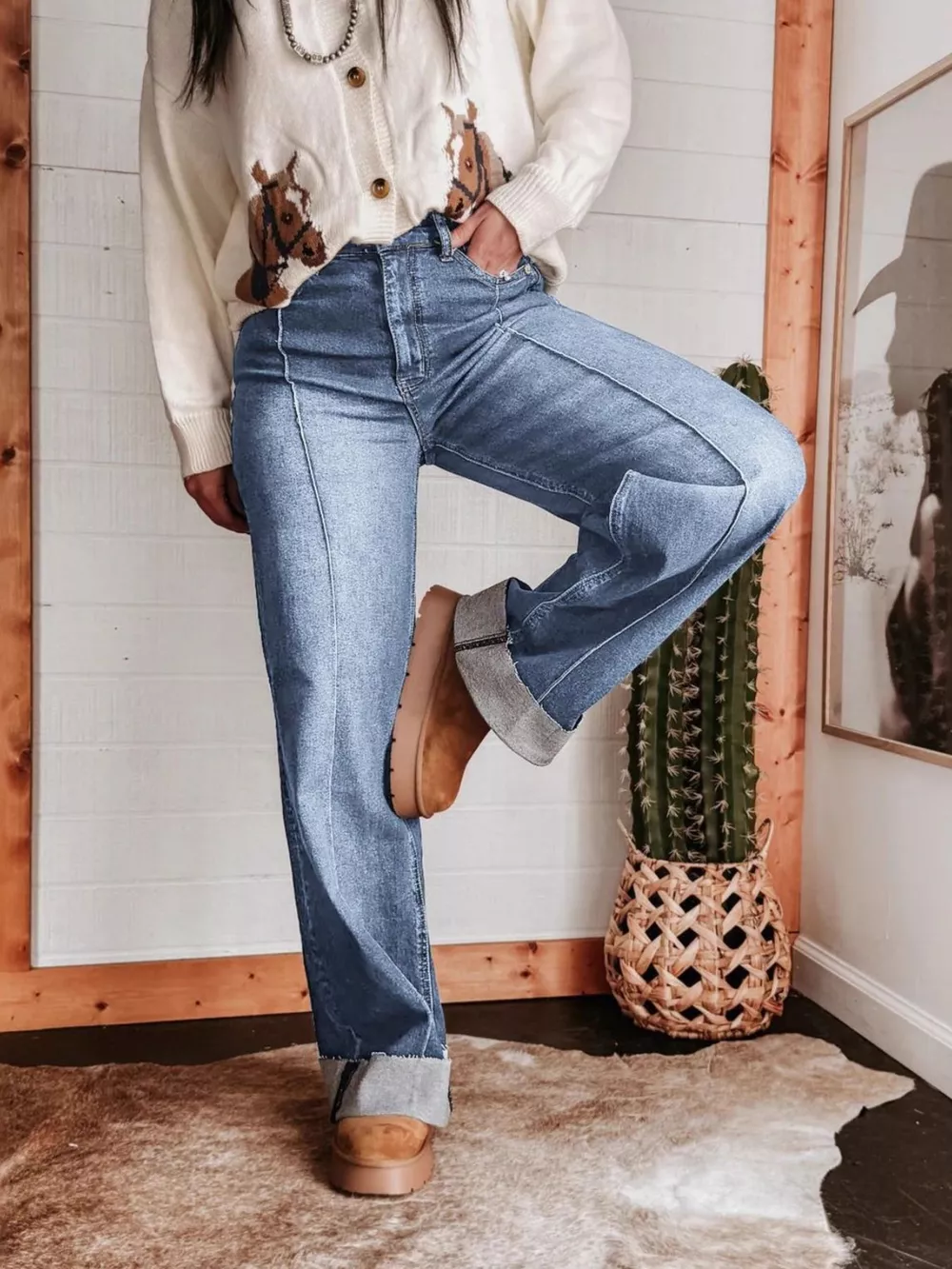 High-Waisted Wide Leg Jeans, image 4