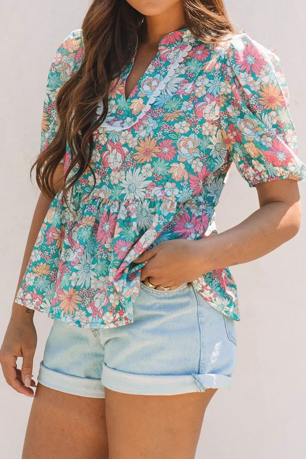 Multicolour Notched Neck Puff Short Sleeve Floral Blouse, image 4