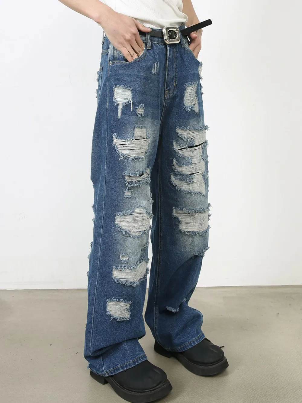 Men's Distressed Jeans with Pockets, image 3
