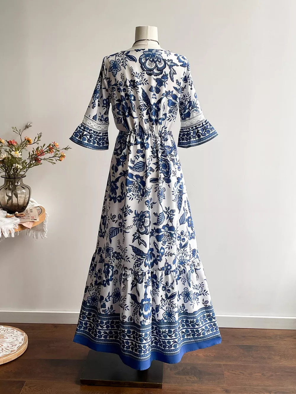 Floral Print V-Neck Flounce Sleeve Dress, image 2
