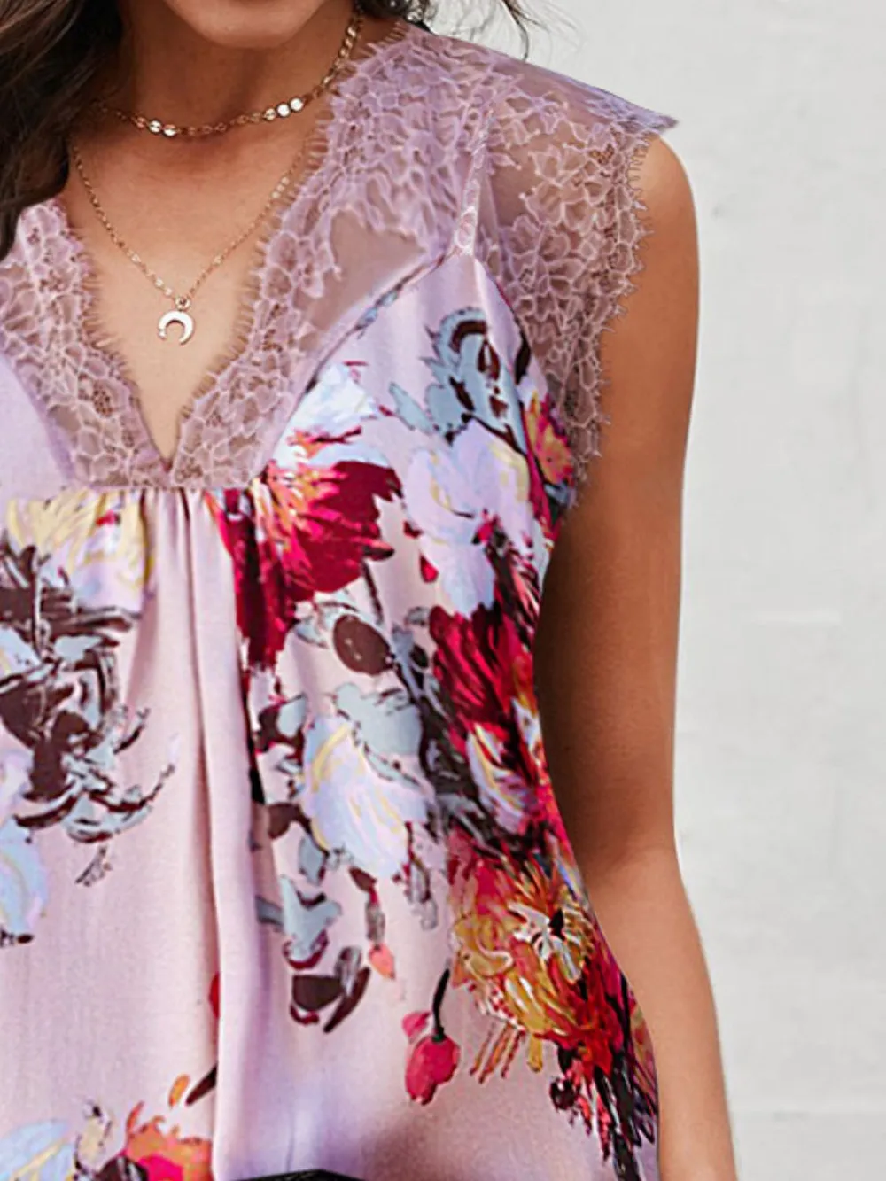 Lace Detail V-Neck Tank, image 13
