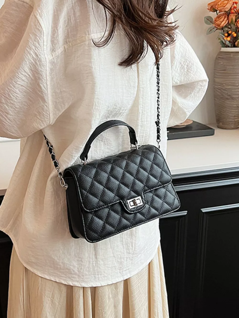 Quilted Chain Strap Crossbody Bag, image 4
