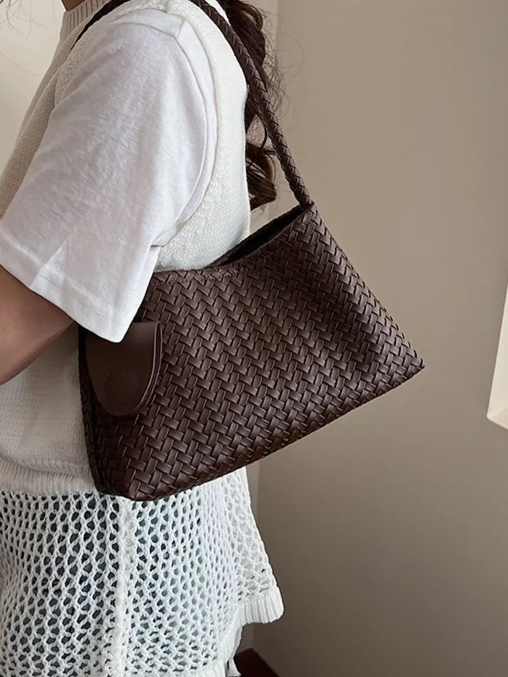 Woven Lightweight Shoulder Bag, image 2