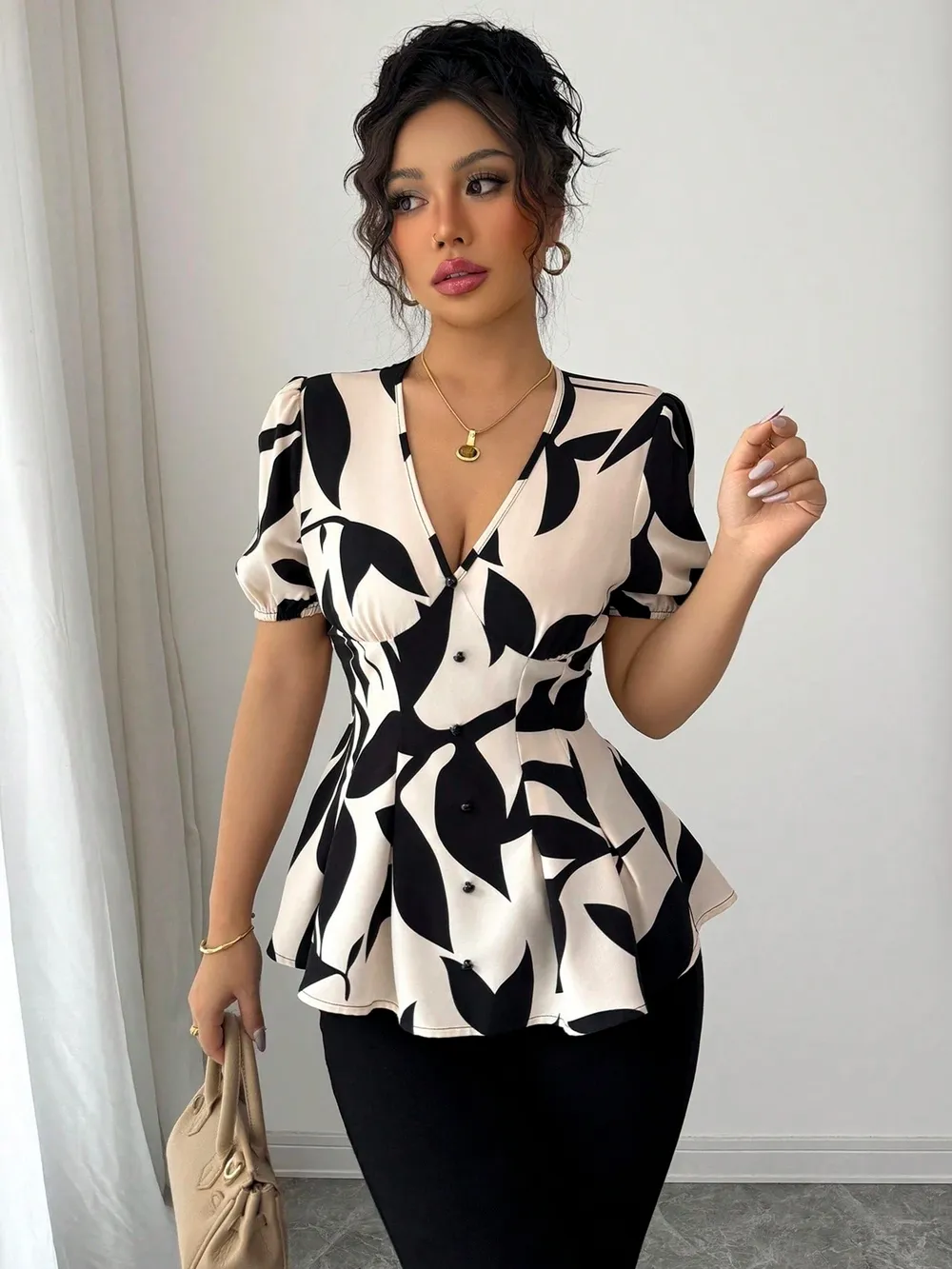 Puff Sleeve Printed Peplum Blouse, image 3