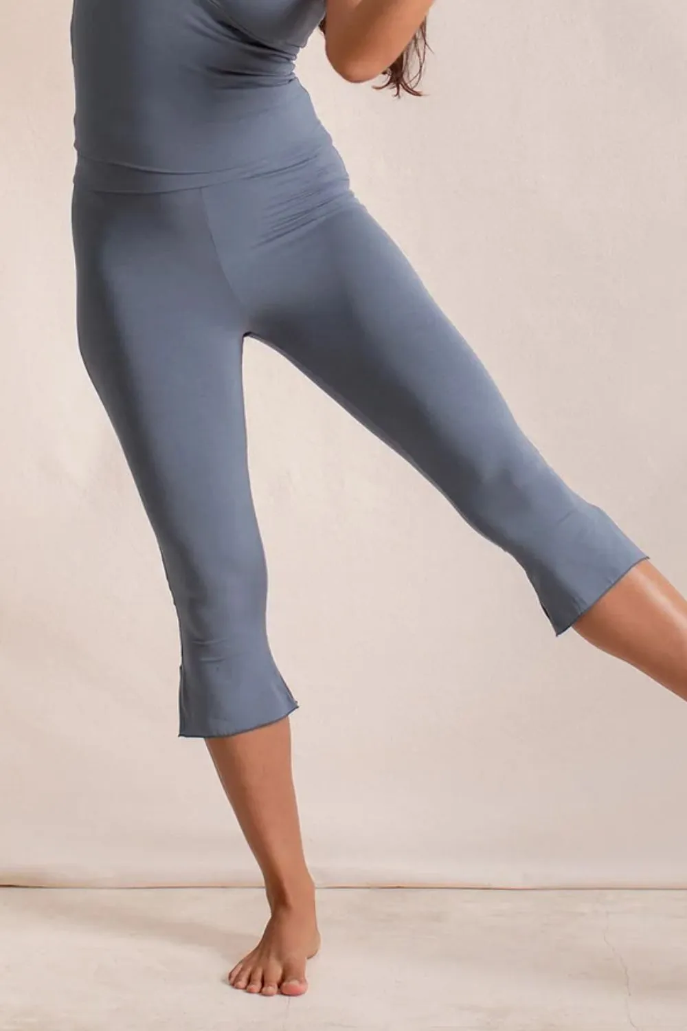Side Slit Capris Leggings, image 13