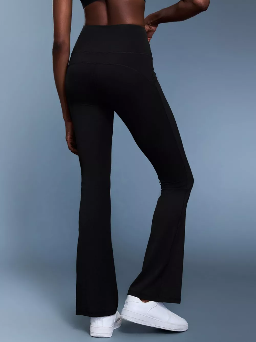 High-Waisted Flare Active Pants, image 4