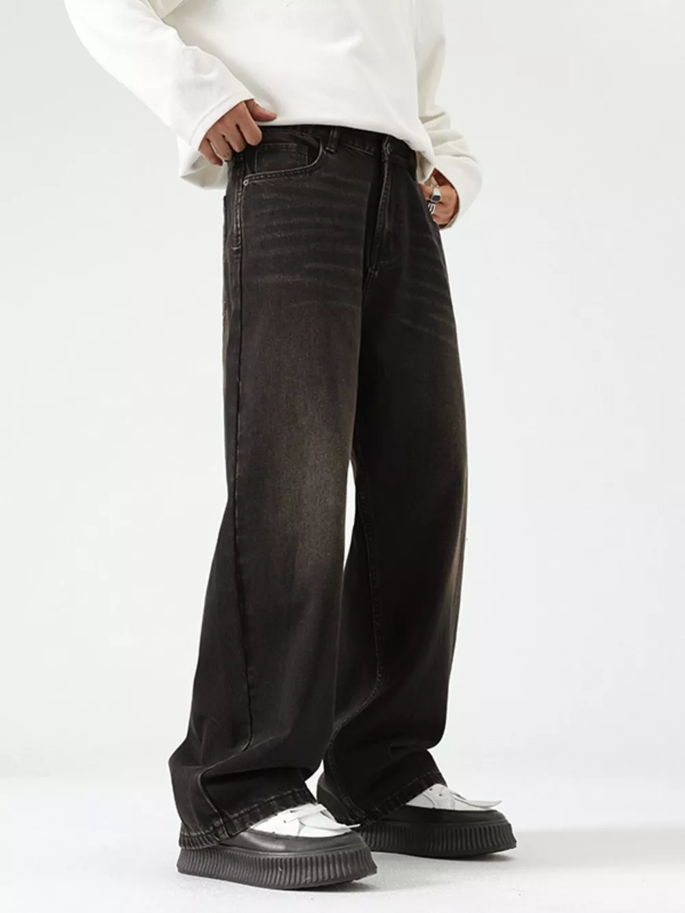 Men's Wash Wide Leg Jeans, image 2