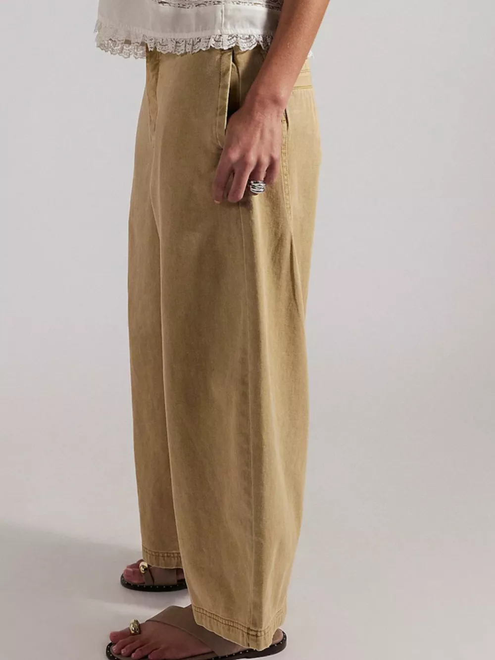 Christmas Outfit Wide-Leg Cropped Jeans, image 21