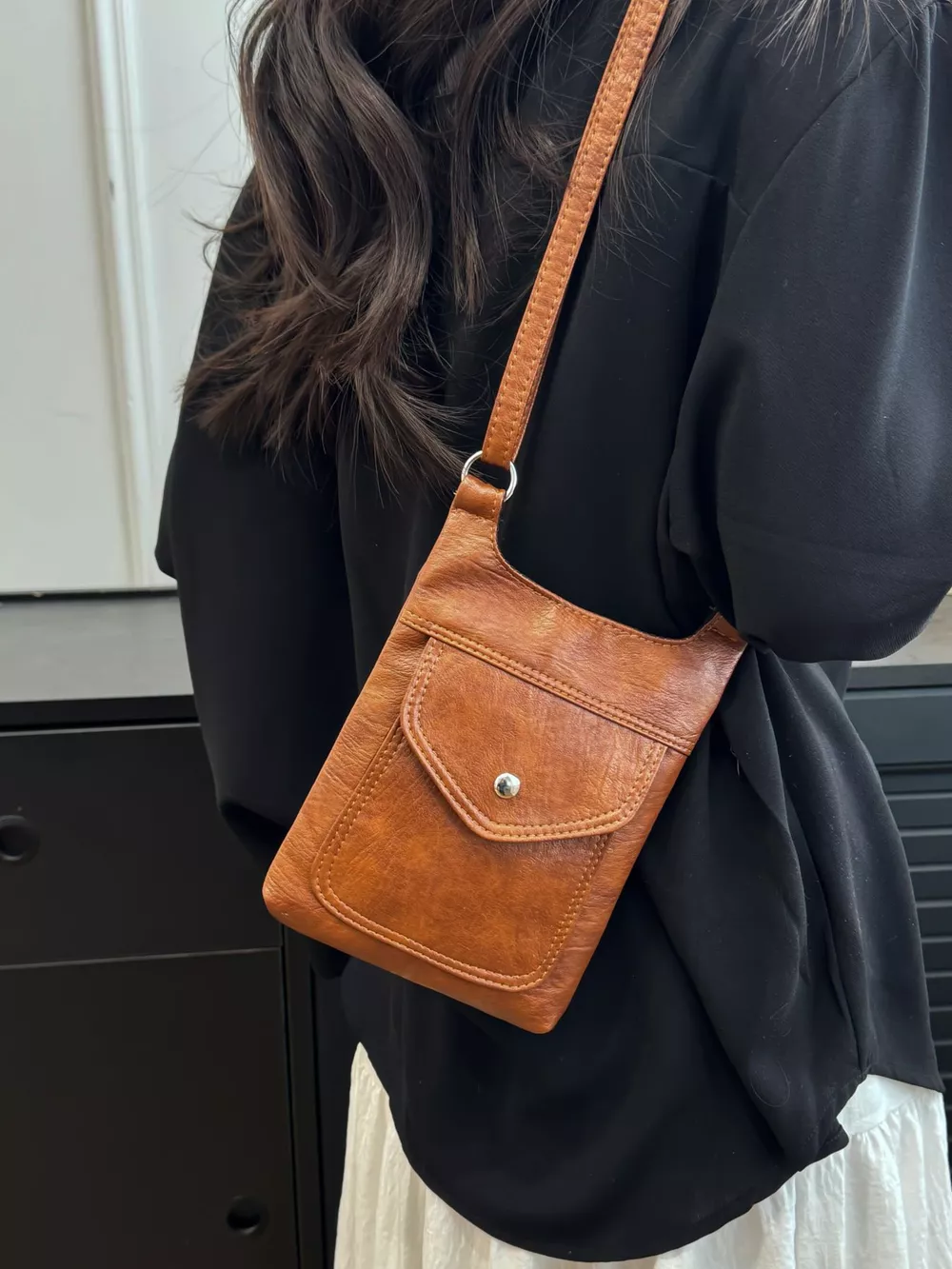Adjustable Strap Leather Crossbody Bag, image 5