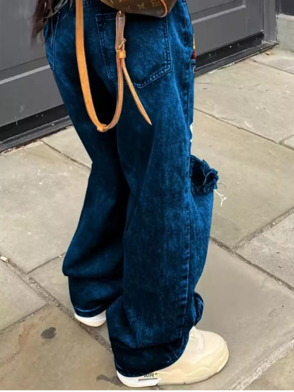 Full Size Distressed Wide-Leg Jeans Plus Size, image 4