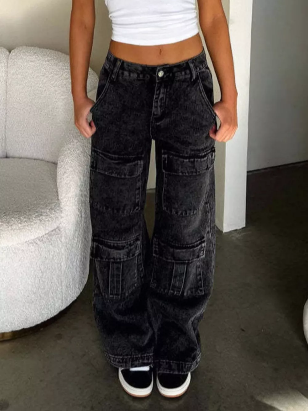 High-Waisted Wide-Leg Cargo Jeans, image 11