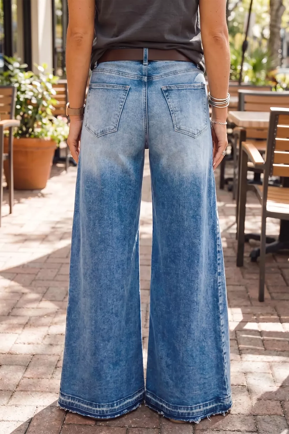 Side Seam Gathering Flare Leg Jeans, image 2