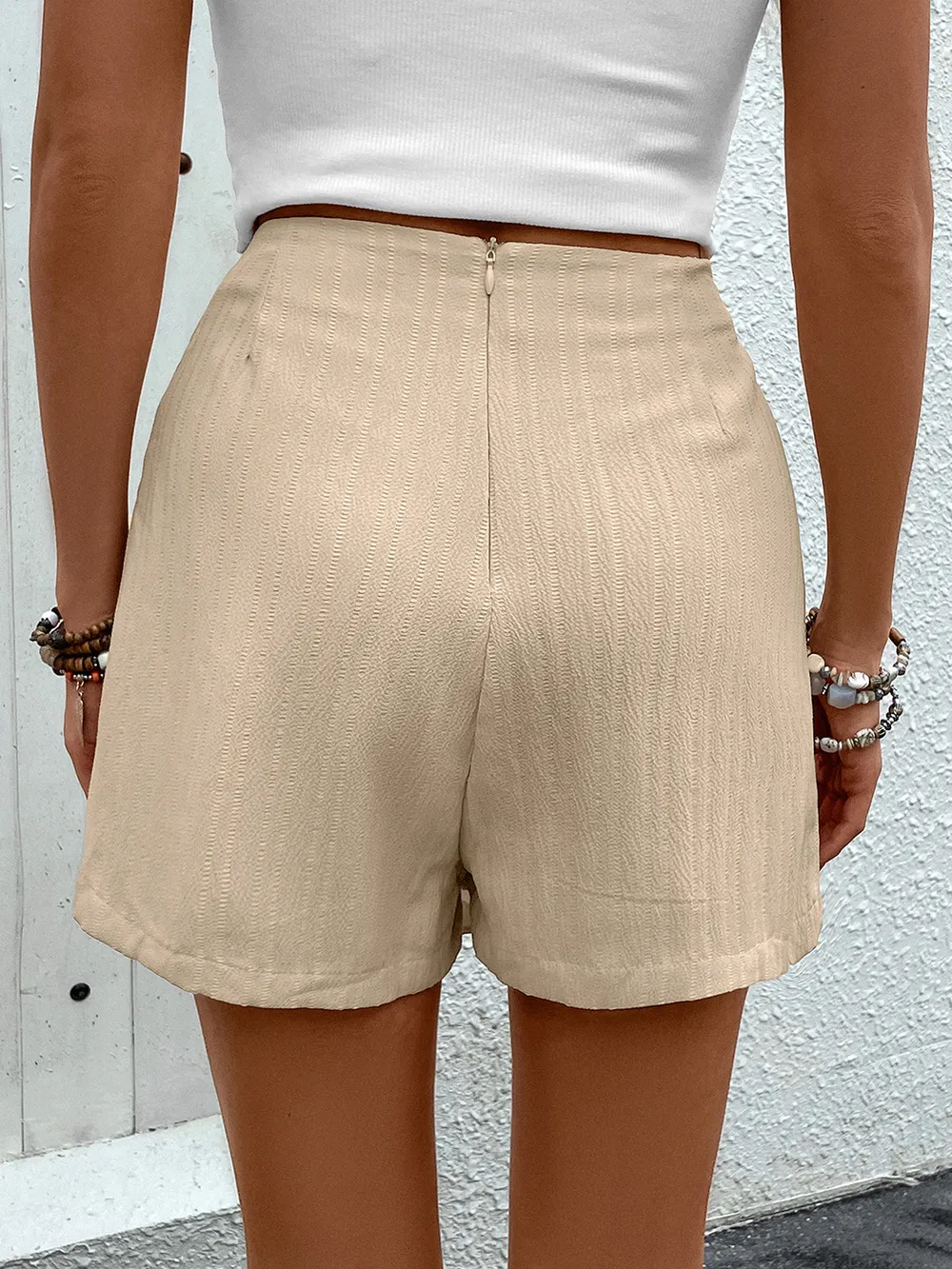 Pocketed High Waist Shorts with Zip, image 2