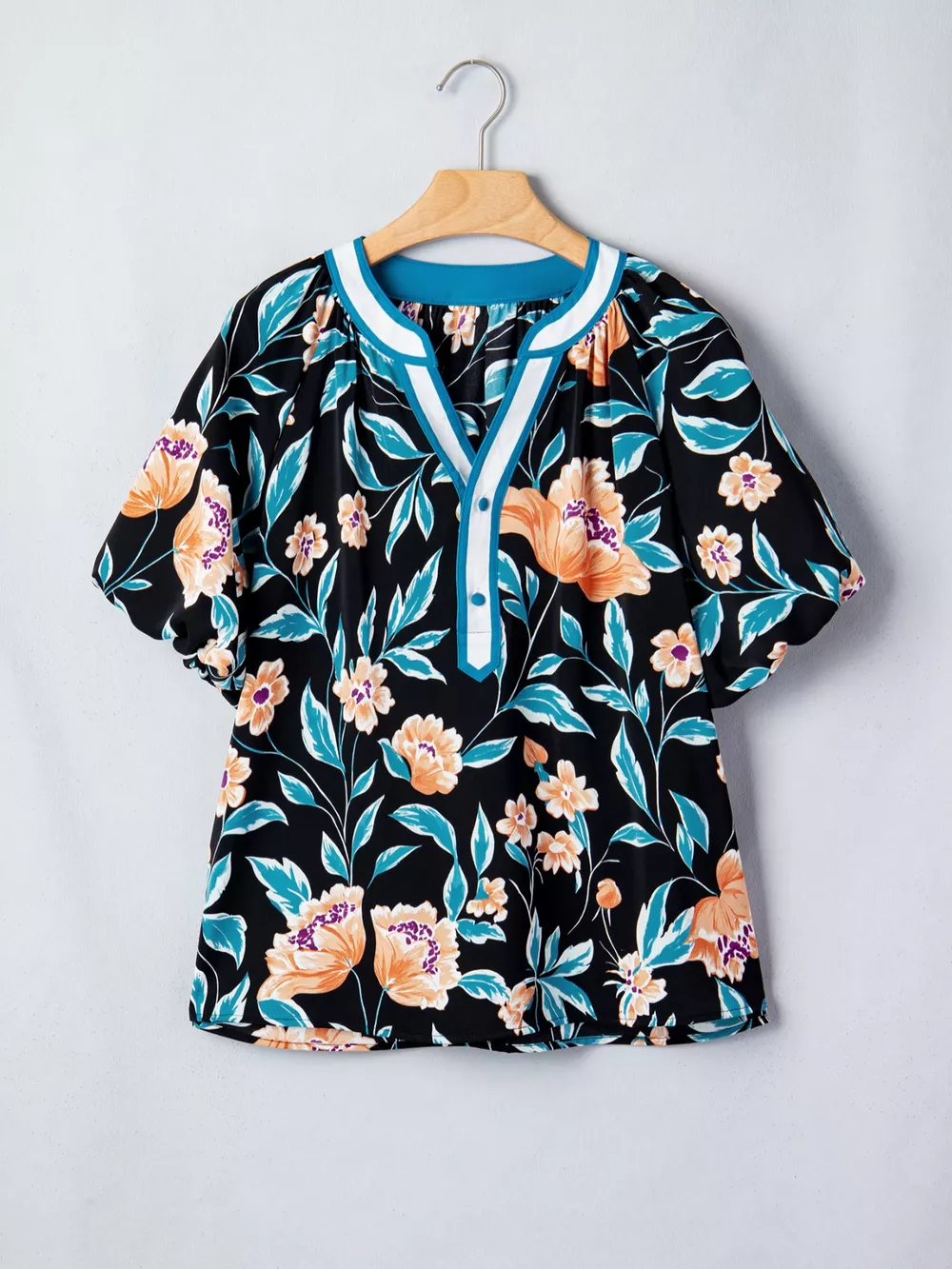 Floral Short Bubble Sleeve Buttoned Notched Neck Blouse, image 2
